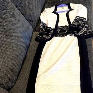 Joseph ribkoff size 10 colour black and white